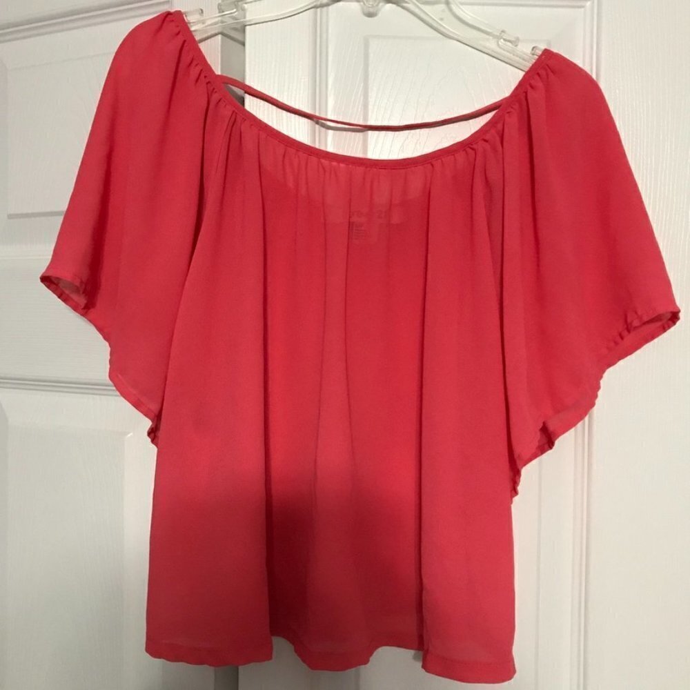 Forever 21 Pink Flowy Short Sleeve Top